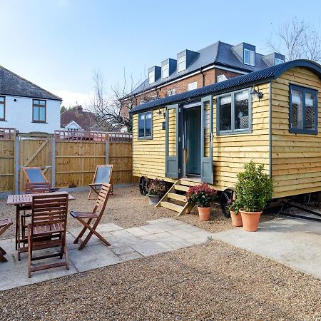 Pass The Keys Whitstable Shepherds Hut Minutes From The Harbour Βίλα Εξωτερικό φωτογραφία